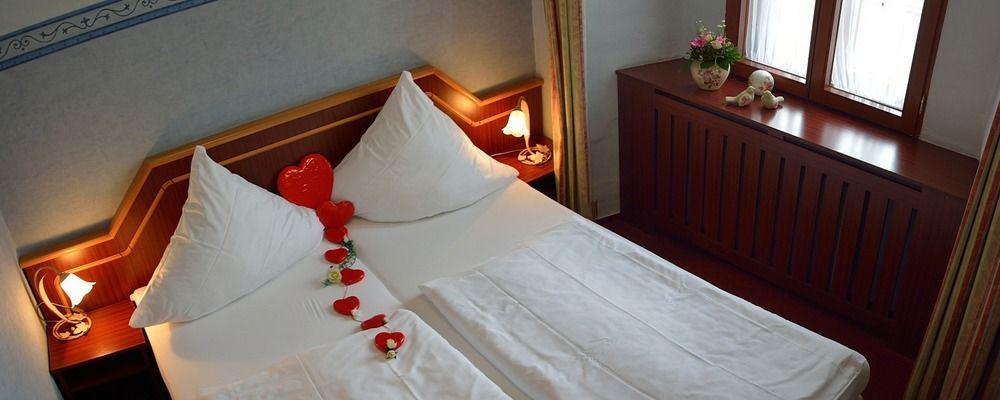 Ringhotel Jaegerhof ไวเซนเฟลส์ ภายนอก รูปภาพ