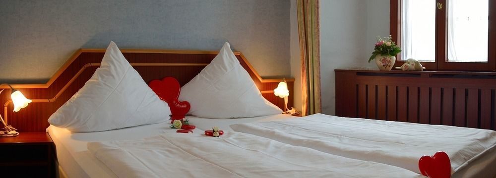 Ringhotel Jaegerhof ไวเซนเฟลส์ ภายนอก รูปภาพ